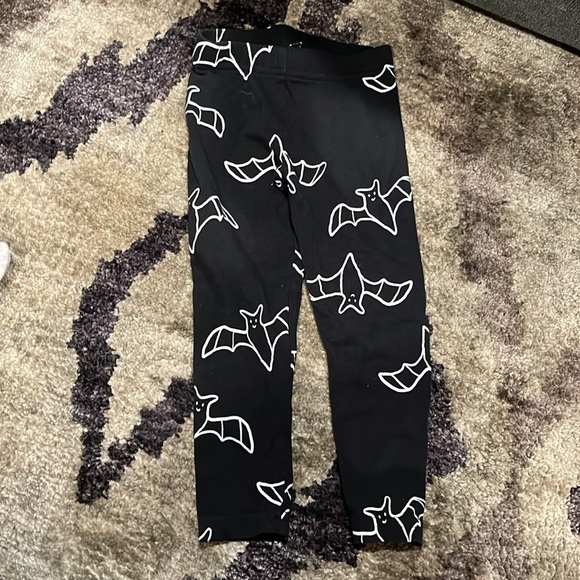 2T Halloween toddler set long sleeve orange and white stripes with bat pants - Picture 7 of 9